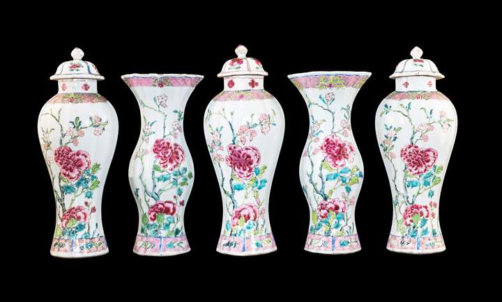 Chin export porcelain famille rose garniture of lobed forms